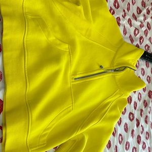 LULULEMON SCUBA SIZE XS/S